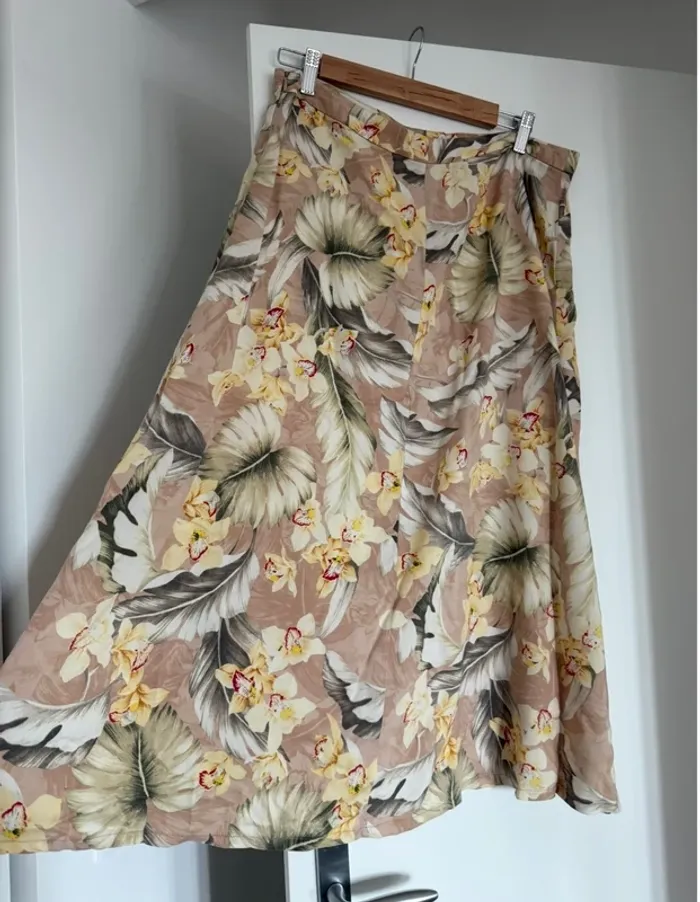 Magnifique jupe vintage Mango L/40 - photo numéro 4