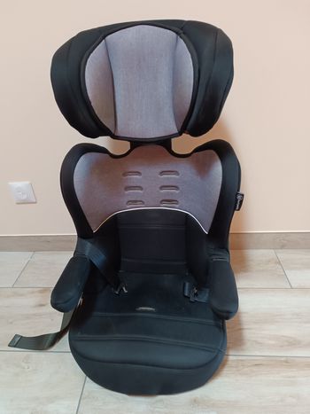 🚗 Siège auto groupe 2/3 Isofix – 15 à 36 kg – Très bon état