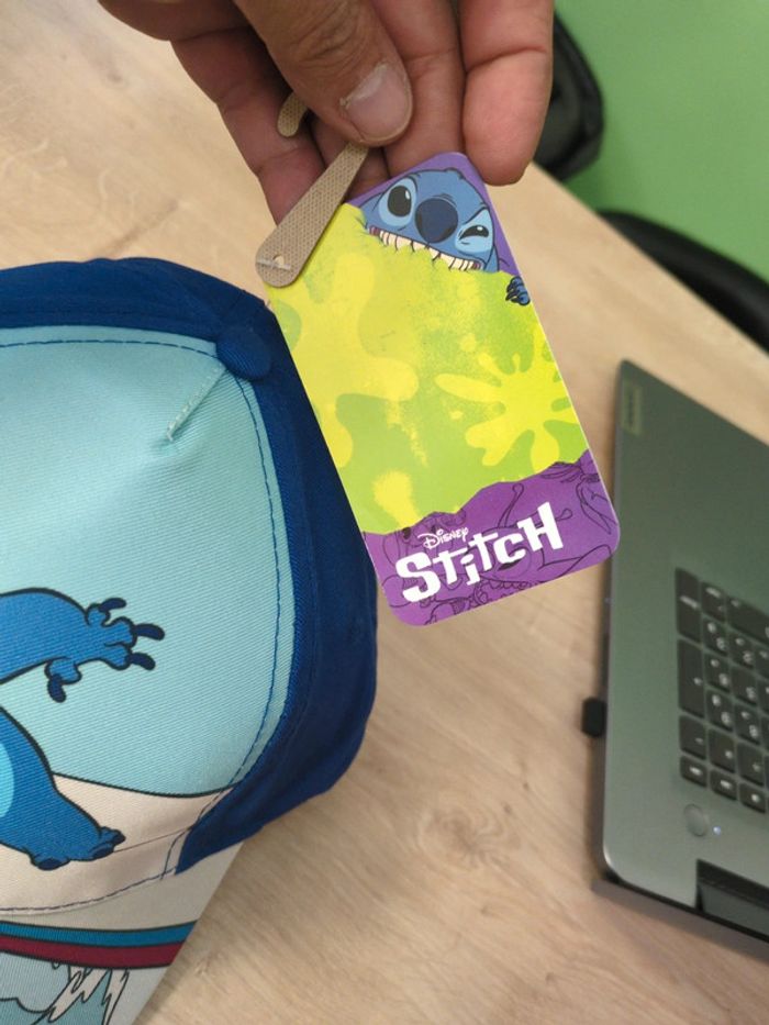 Casquette Disney stitch taille 52 - photo numéro 3