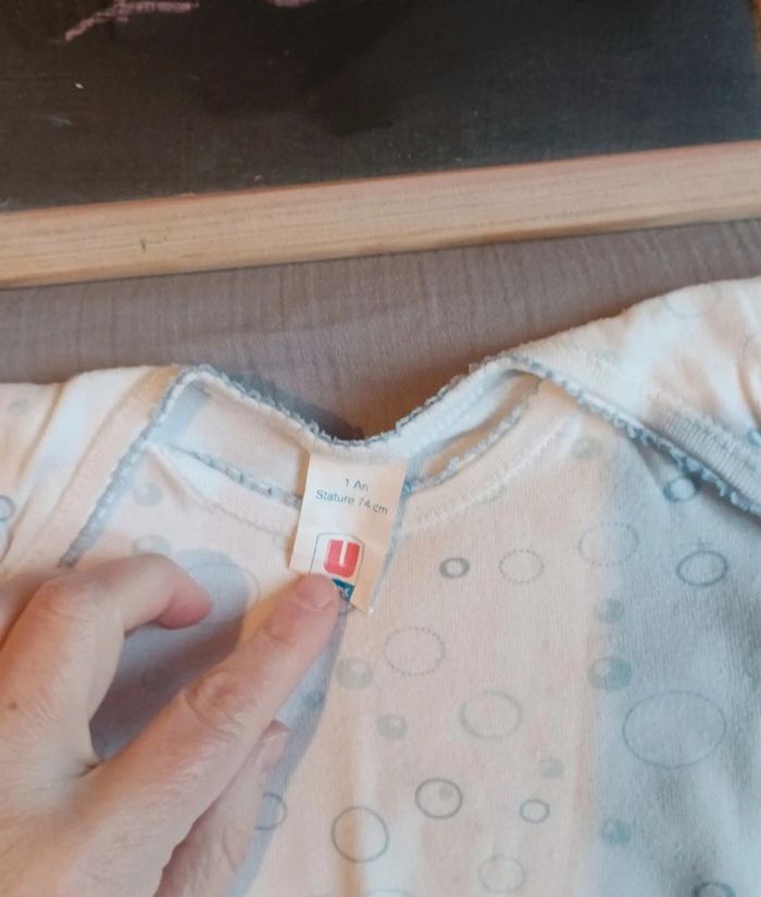 Body 1 an en très bon état - photo numéro 2