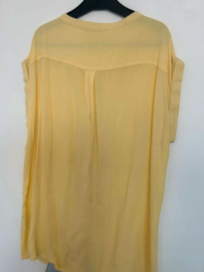 Chemise  jaune  T40 - photo numéro 4
