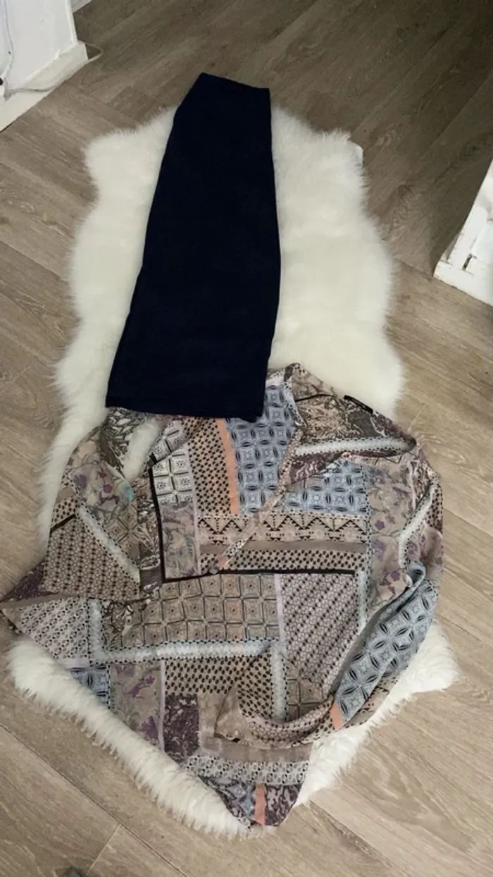 Pantalon en tissu avec un chemisie
