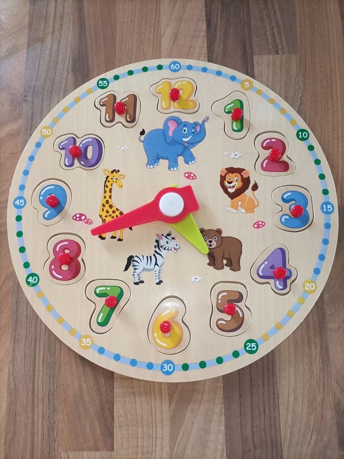 Horloge bois pour apprendre à lire l'heure