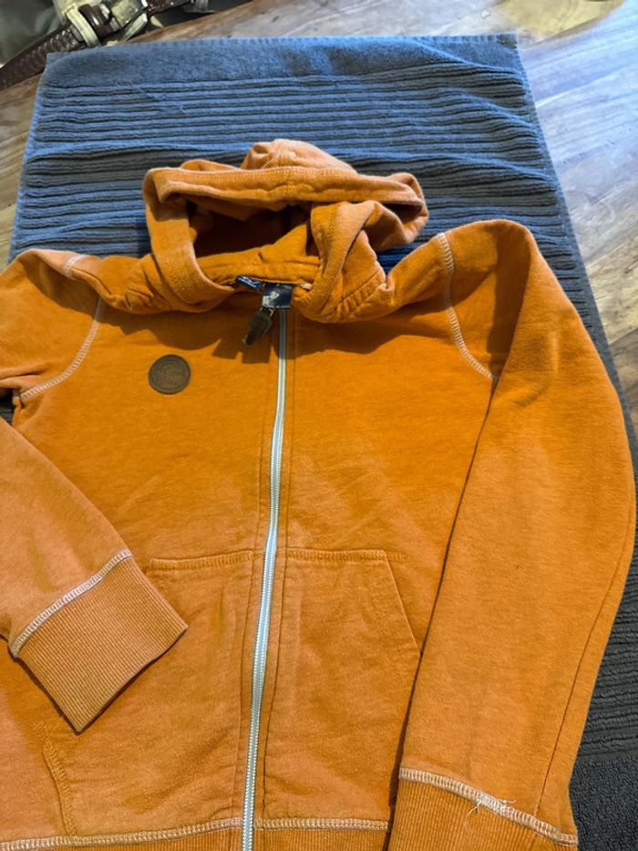 Pull orange - photo numéro 10