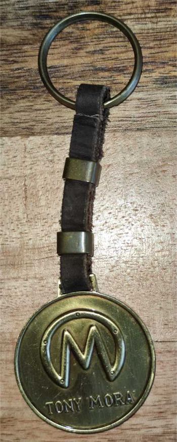 Porte-clé Tony Mora