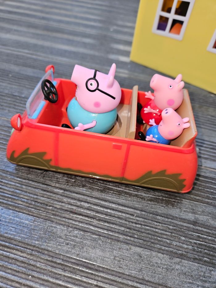 Voiture peppa - photo numéro 2