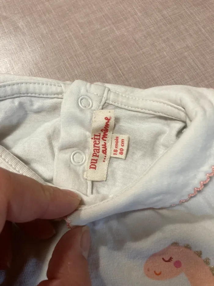 Haut fille DPAM – Col claudine – Motif dinosaure fleuri – 18 mois (80 cm) - photo numéro 3