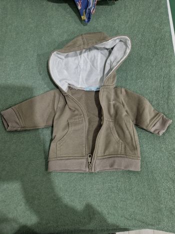 Gilet,pyjama et petit pullinfmux