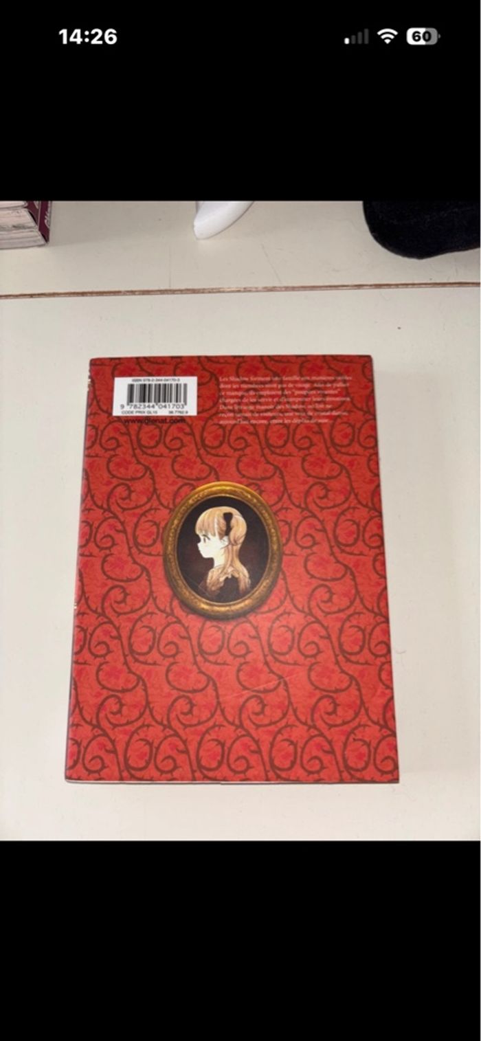 Shadows House 1 - photo numéro 2