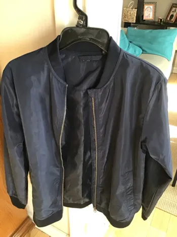 Blouson léger bleu marine 10ans