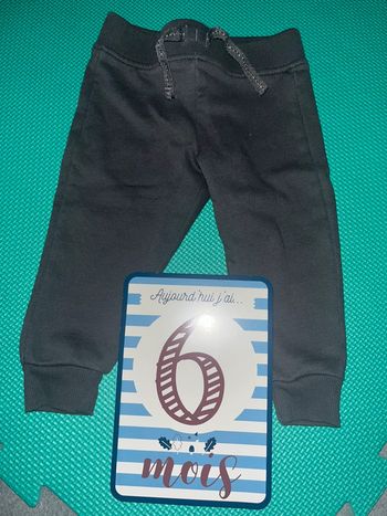 Jogging Primark bébé 6-9M