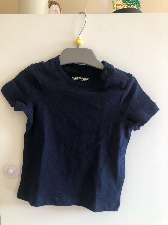 T-shirt bleu marine