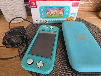 Nintendo switch lite turquoise