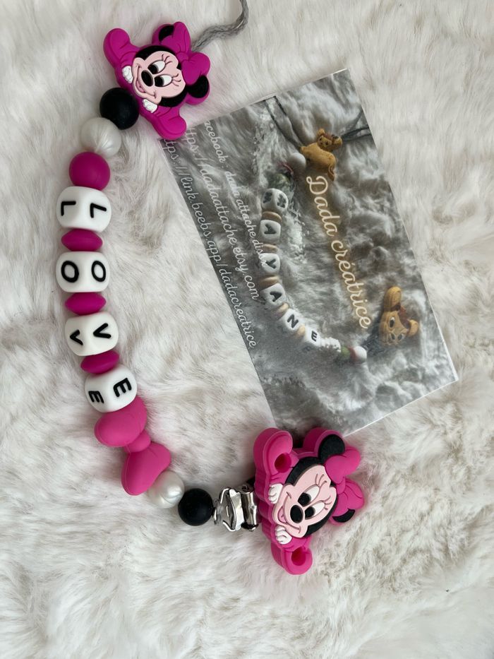 Attache tétine personnalisé minnie