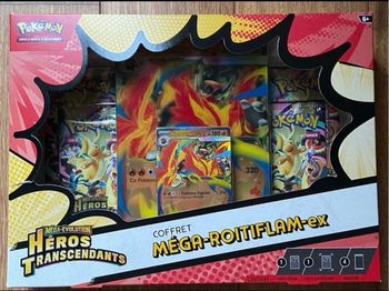 Coffret Pokémon héros transcendants 