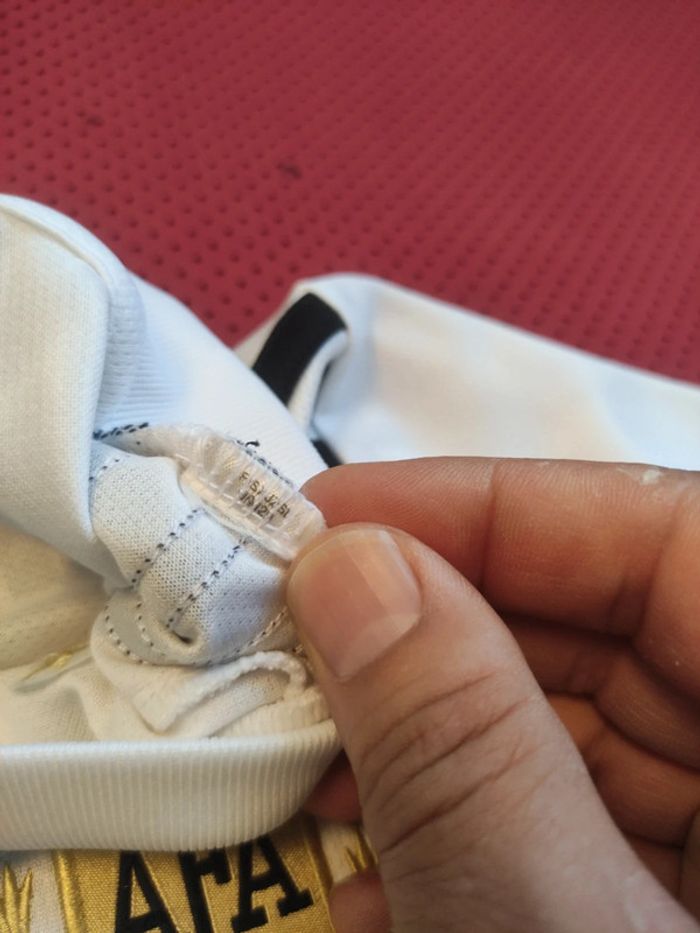 Maillot de foot Messi Argentine, Adidas Authentique Officiel taille enfant 9/10 ans - photo numéro 10
