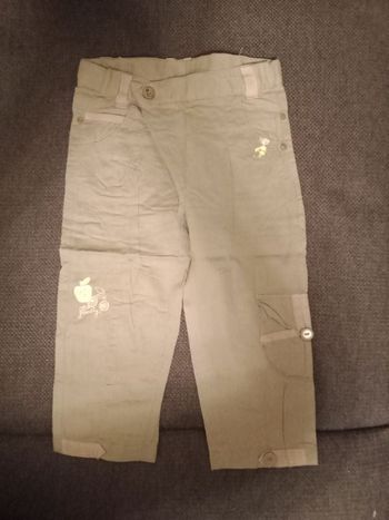 Pantalon léger kaki pomme cerise