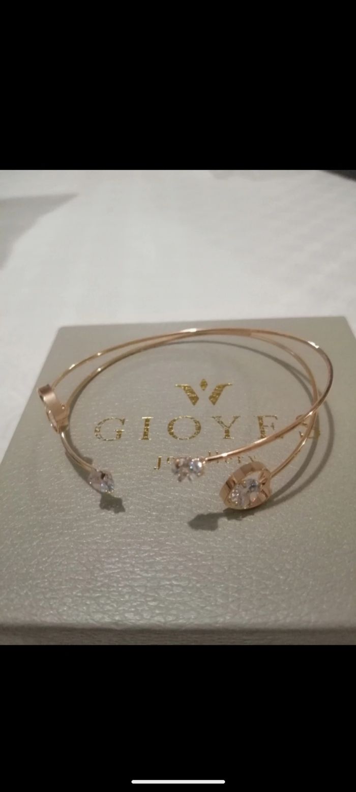 Beau bracelet Gioyes en plaqué or 24 carats sertis de zirconiums. - photo numéro 3