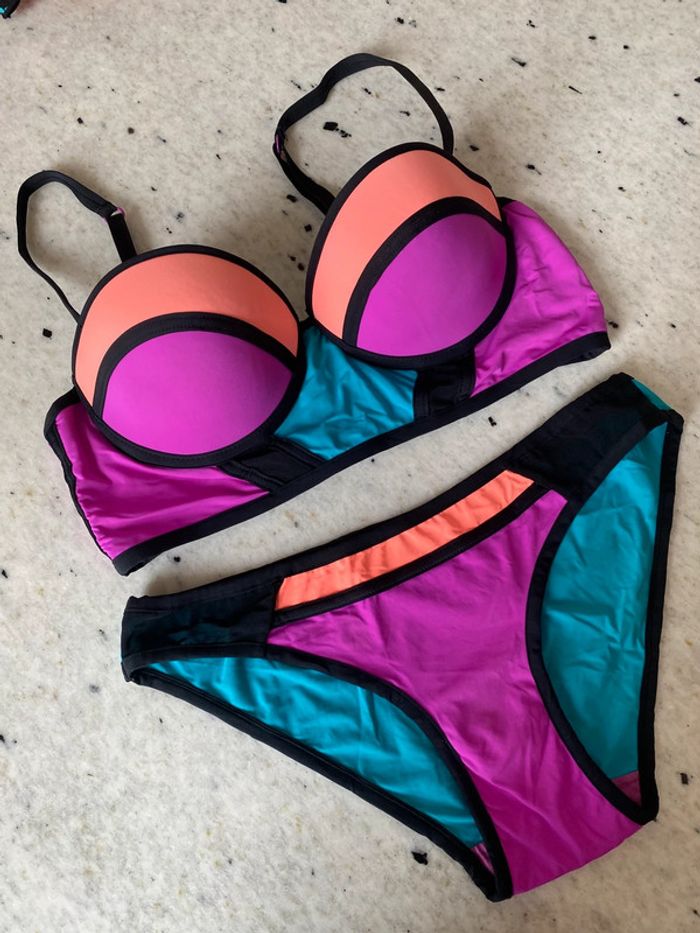 Maillot de bain 2 pièces graphique Undiz 34