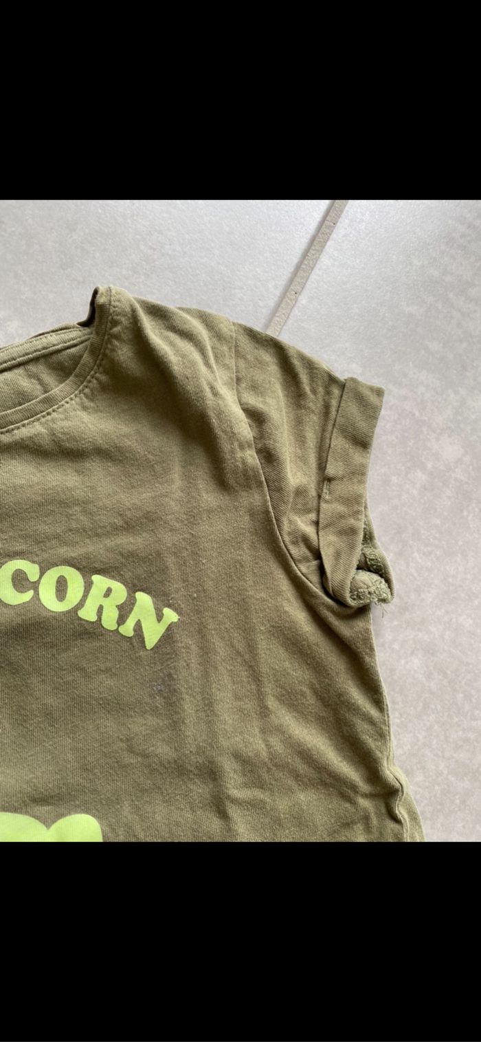 Tee shirt manches courtes Licorne 6 ans - photo numéro 5