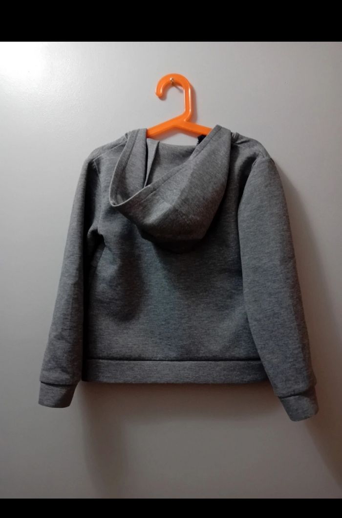 Sweat zippé 8 ans - photo numéro 4