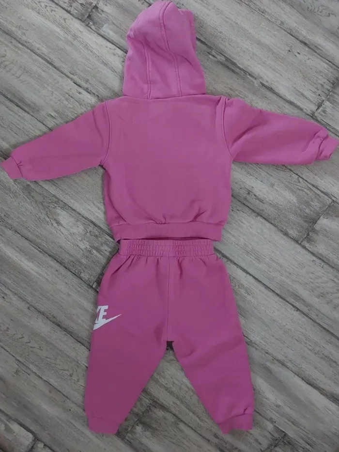 Ensemble nike fille - photo numéro 2