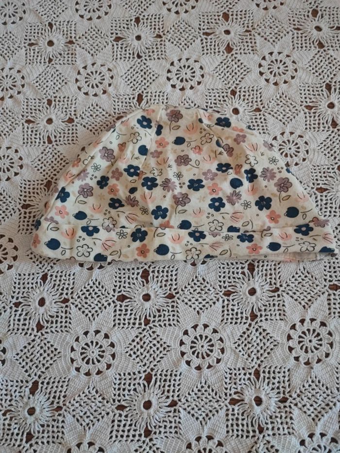 Bonnet taille 86/92