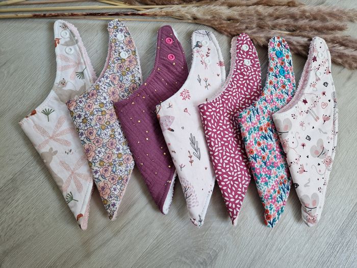 Lot de 7 Bavoirs Bandana