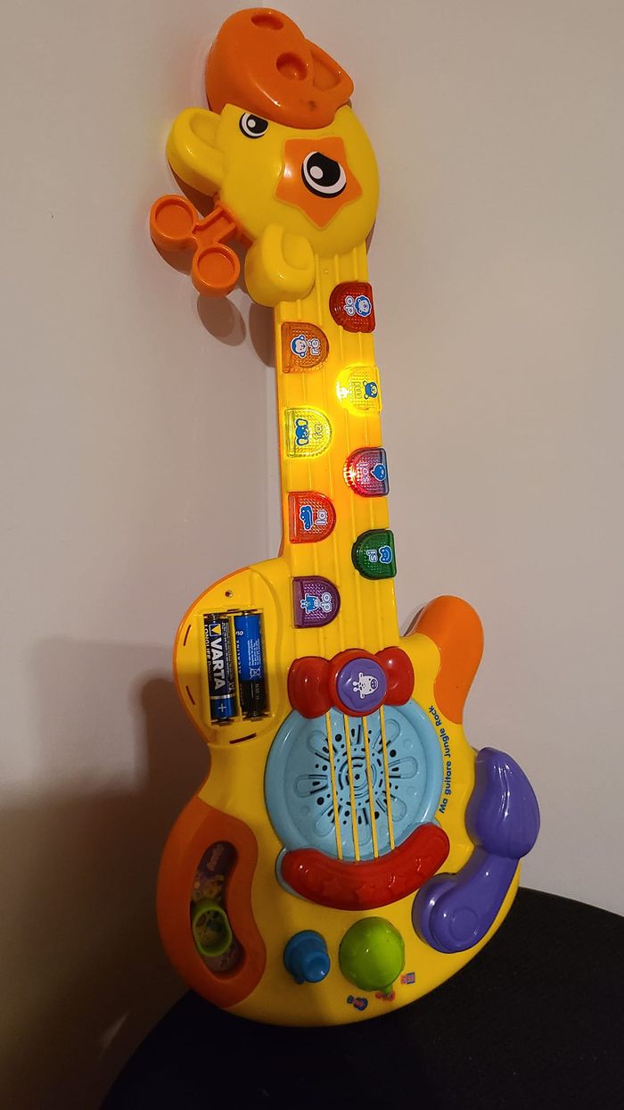 VTECH Ma guitare girafe interactive Jungle rock Dès 18 mois - photo numéro 2
