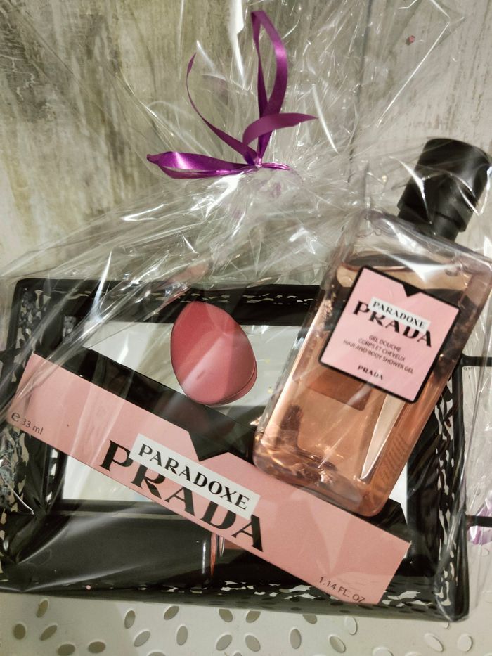 Coffret a offrir neuf