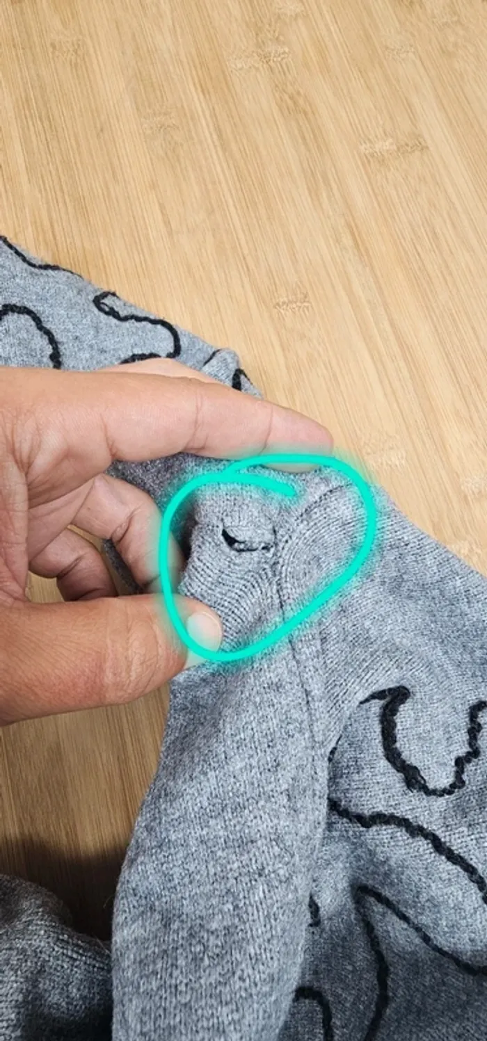 Pull L/XL - photo numéro 11