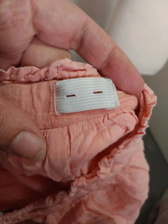 Jupe légère rose pâle Gemo – motifs étoiles – 8 ans - photo numéro 4