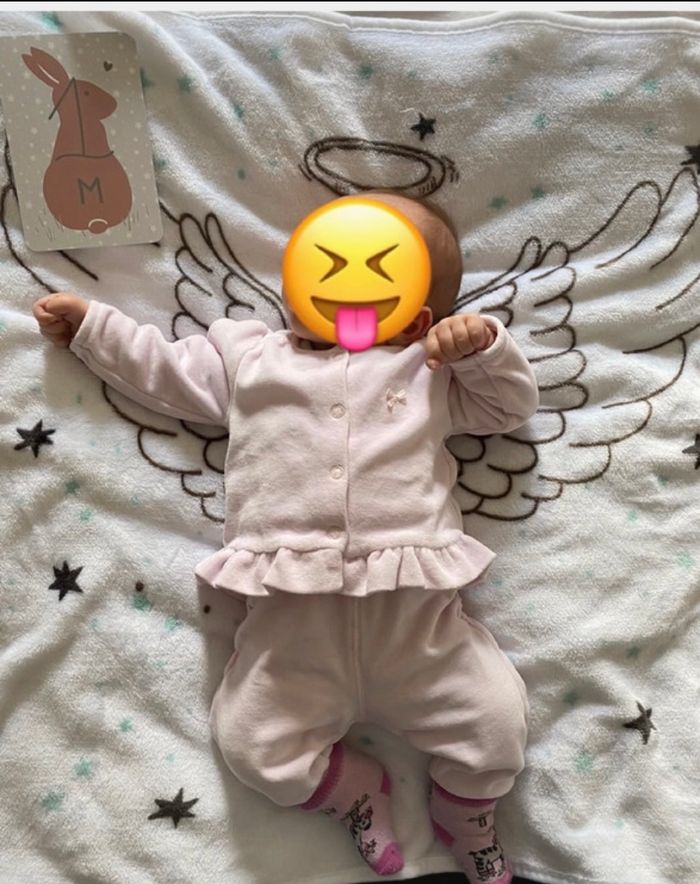 Ensemble velour 1 mois - photo numéro 2