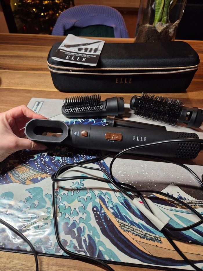 Brosse Coiffante / 5 en 1 -ELLE - photo numéro 2