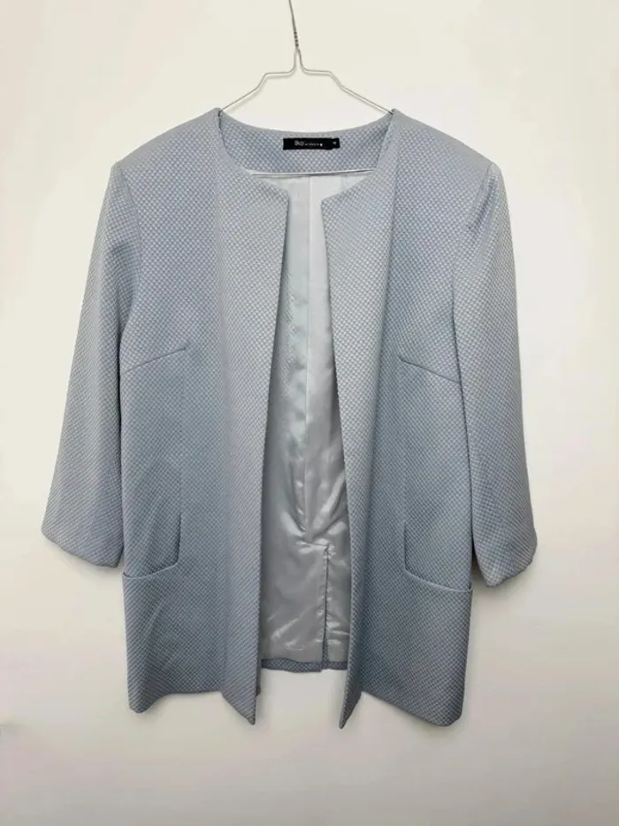 Veste IKO Women bleue taille 4 donc XL