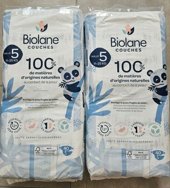 2 paquets de couches biolane taille 5