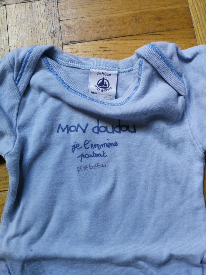 Lot de 2 bodys 3 mois Petit Bateau - photo numéro 6