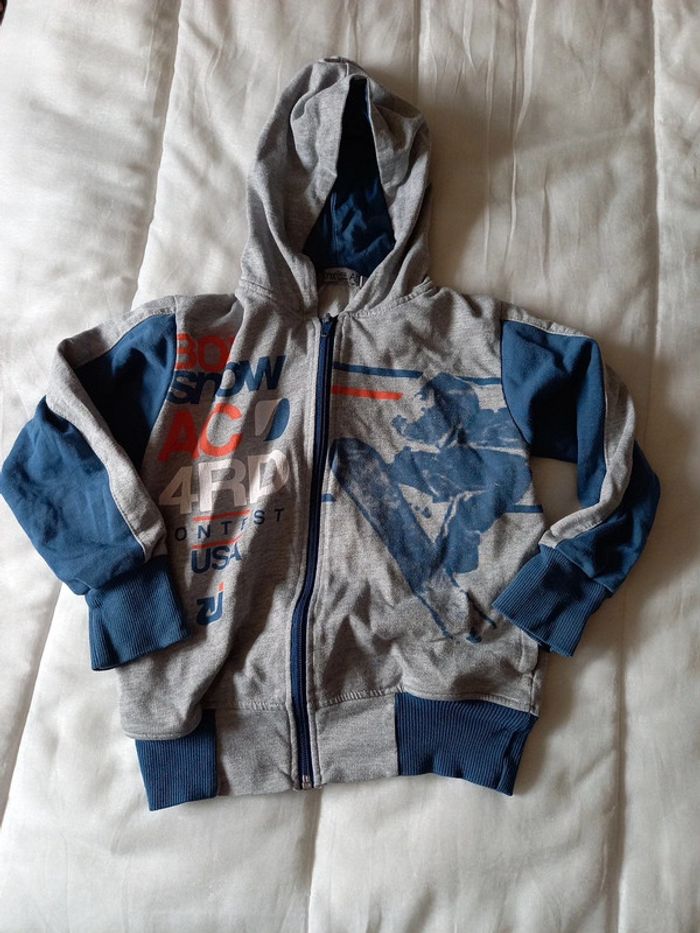 Sweat capuche