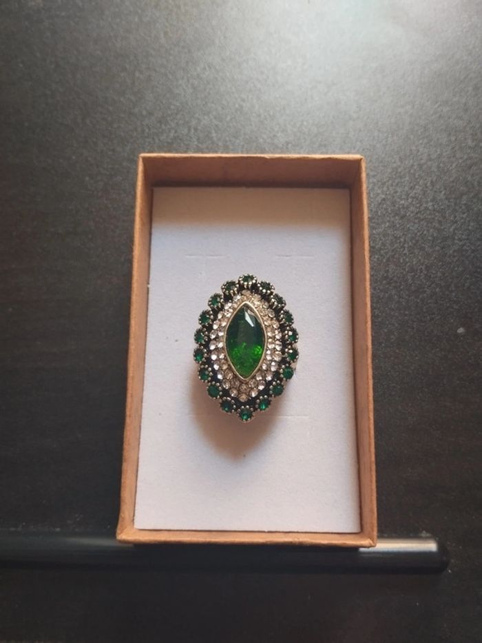 Bague vintage Marquise avec coffret cadeau