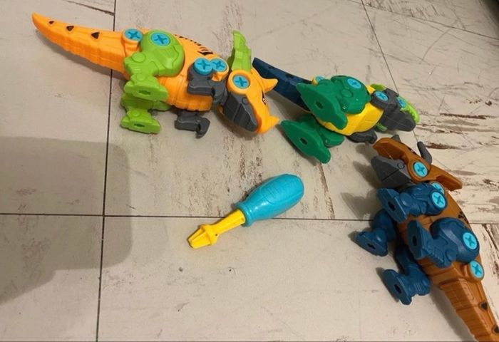 Lot dinosaure à construire et déconstruire Amazon jouets - photo numéro 4