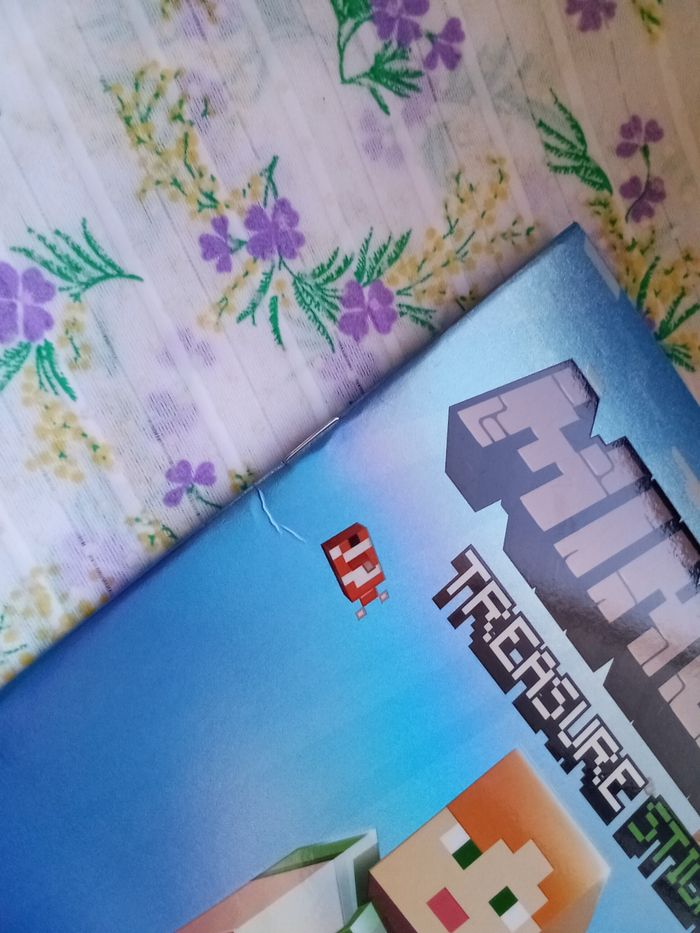 PANINI MINECRAFT TREASURE STICKER ALBUM VIDE - photo numéro 2