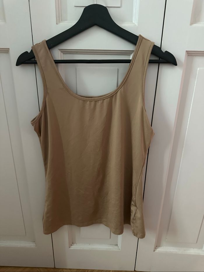 Débardeur basic beige