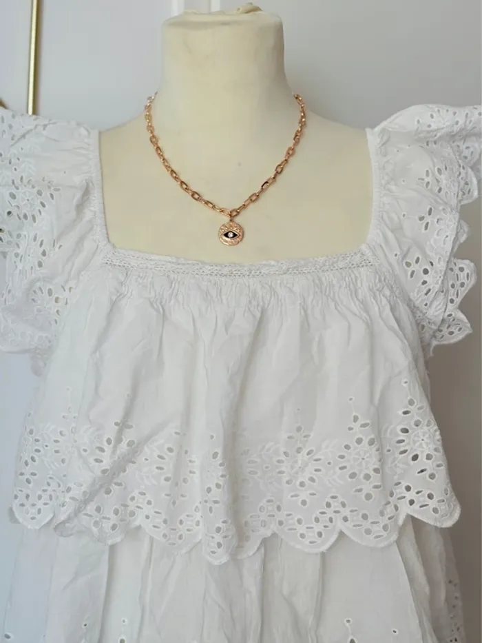 Jolie blouse à volants et broderie anglaise col carré devant et dos Camaïeu t44 - photo numéro 2