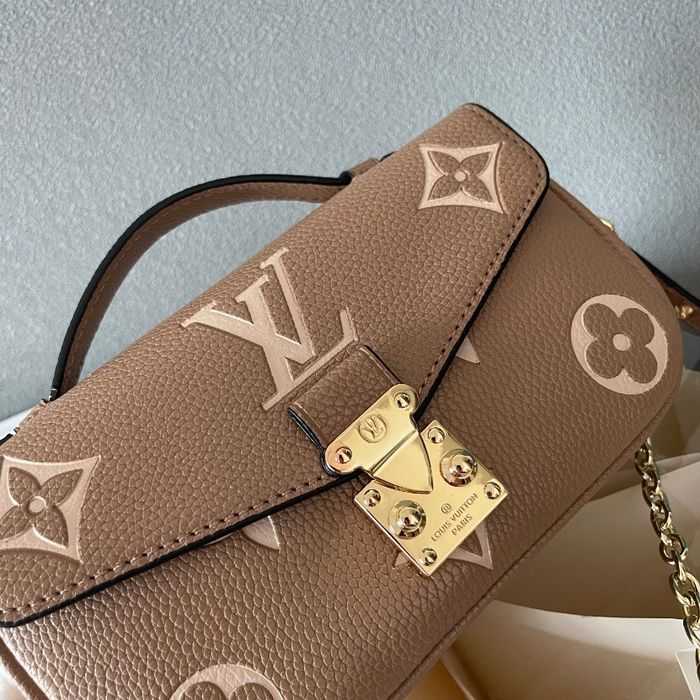 Louis Vuitton East West Métis  M46279 - photo numéro 7