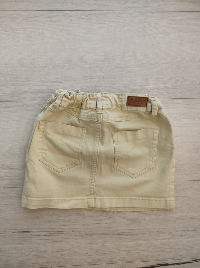 Jupe en jean jaune - photo numéro 2