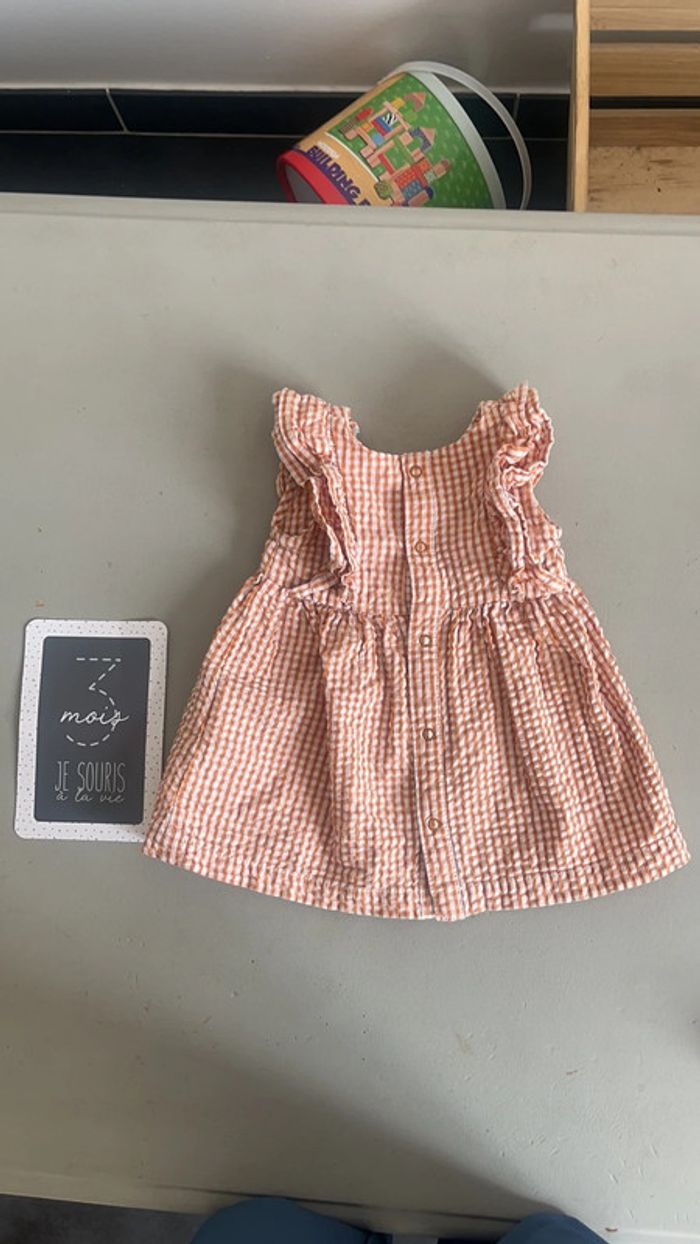 Robe sans manches - photo numéro 3