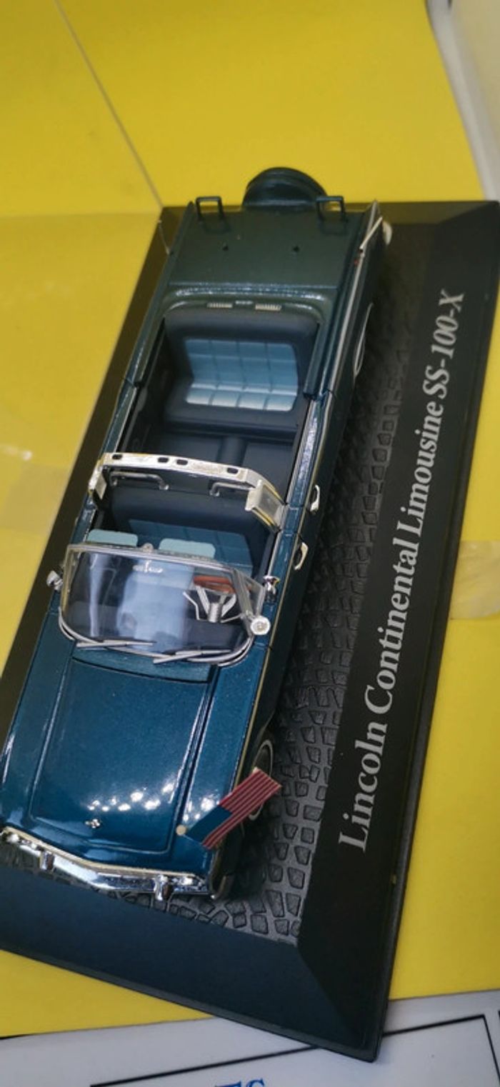 Lincoln Continental Limousine SS-100-X - photo numéro 7