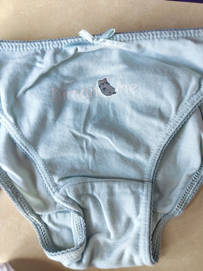 Lot 7 articles semainier chaton 2/3 ans La Redoute - photo numéro 9