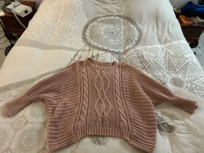 Pull large rose pale
