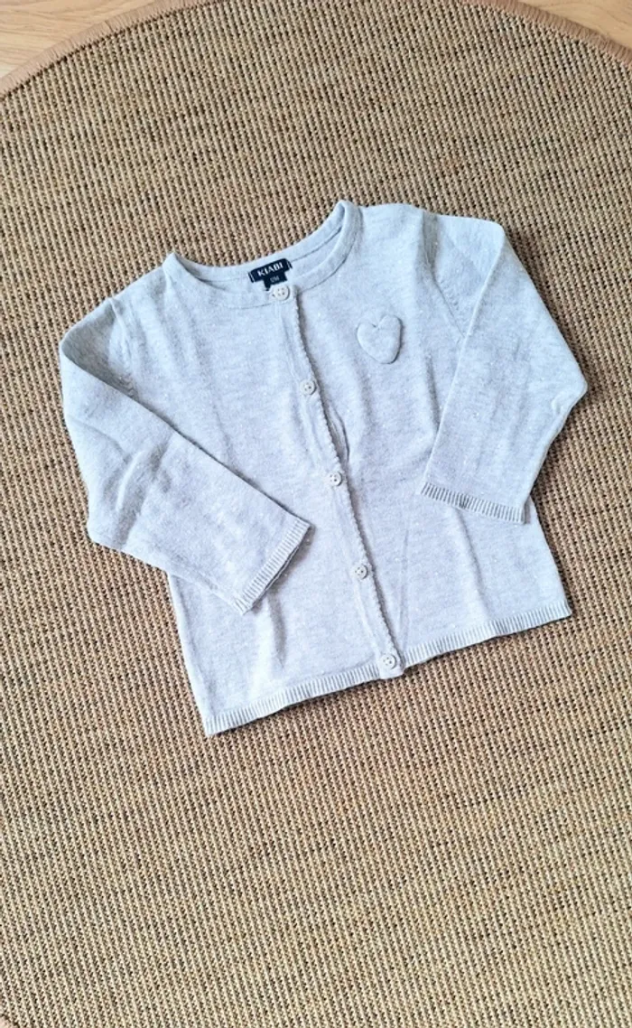 Gilet fille à boutons Taille 12 mois